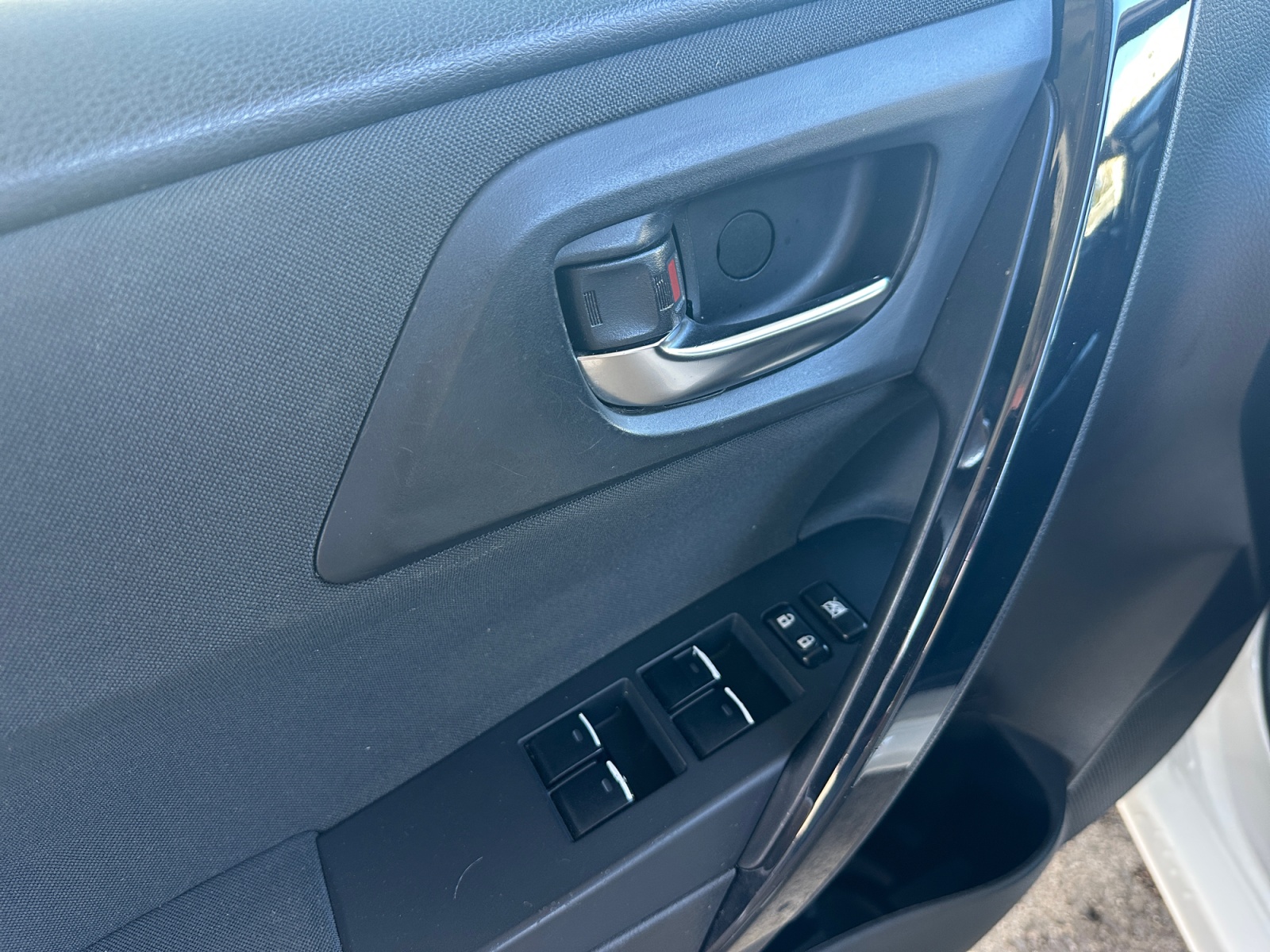 TOYOTA AURIS - Imagen 11