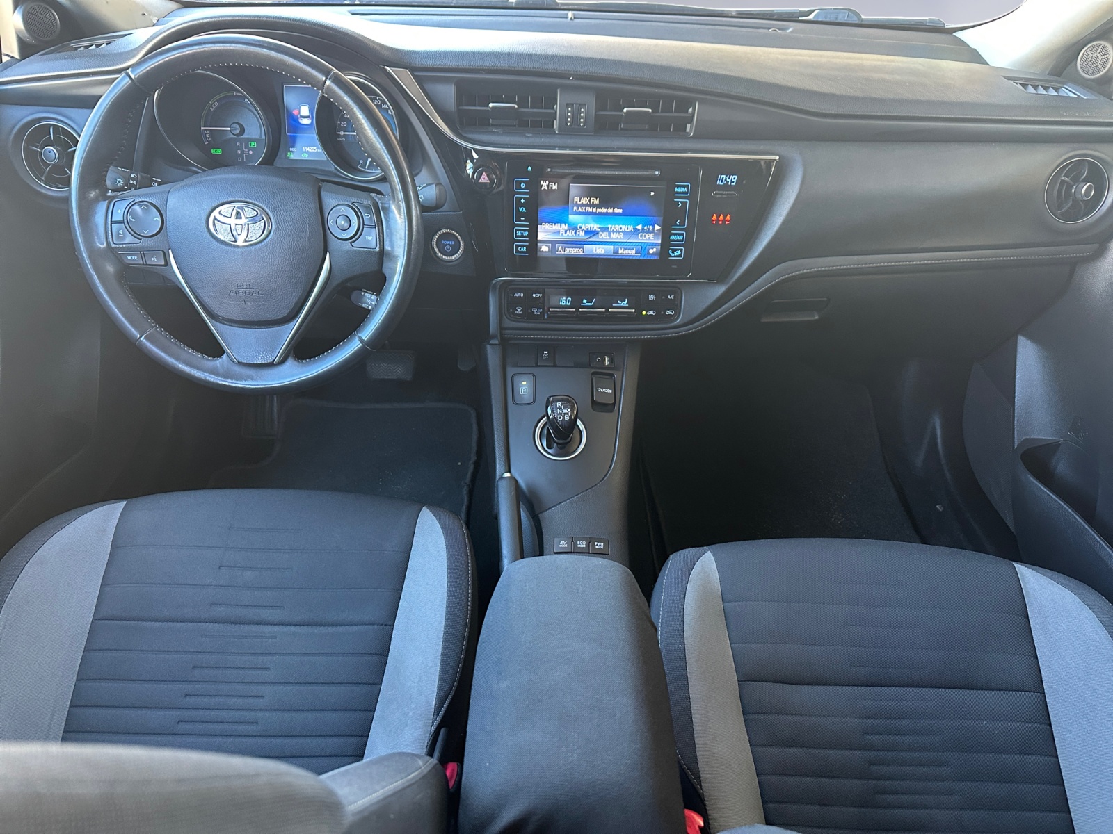 TOYOTA AURIS - Imagen 12