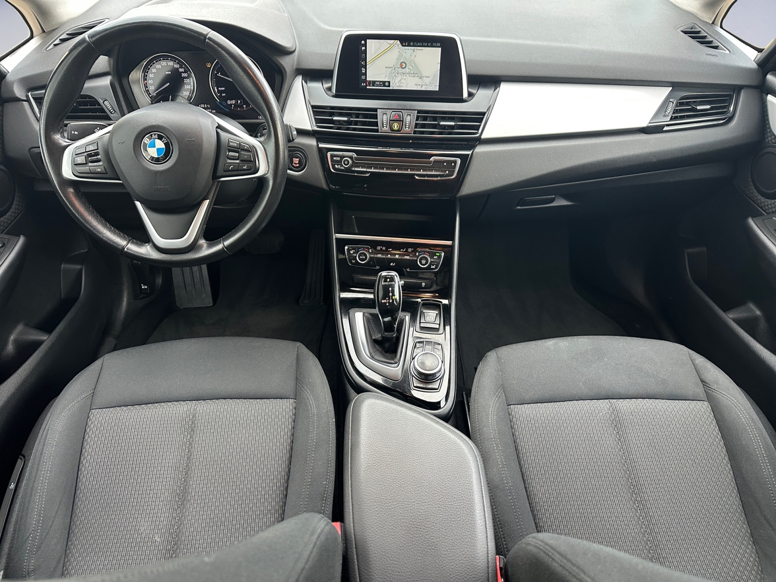BMW 216d Grand Tourer - Imagen 12