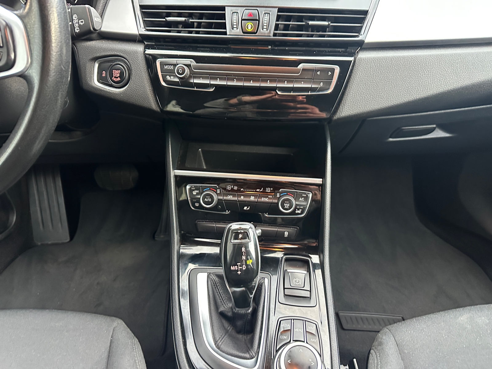 BMW 216d Grand Tourer - Imagen 15
