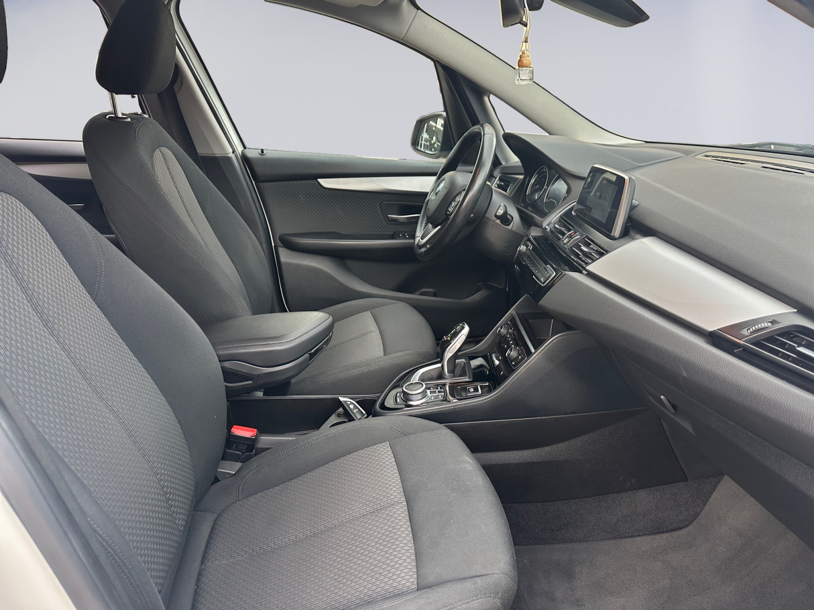 BMW 216d Grand Tourer - Imagen 17