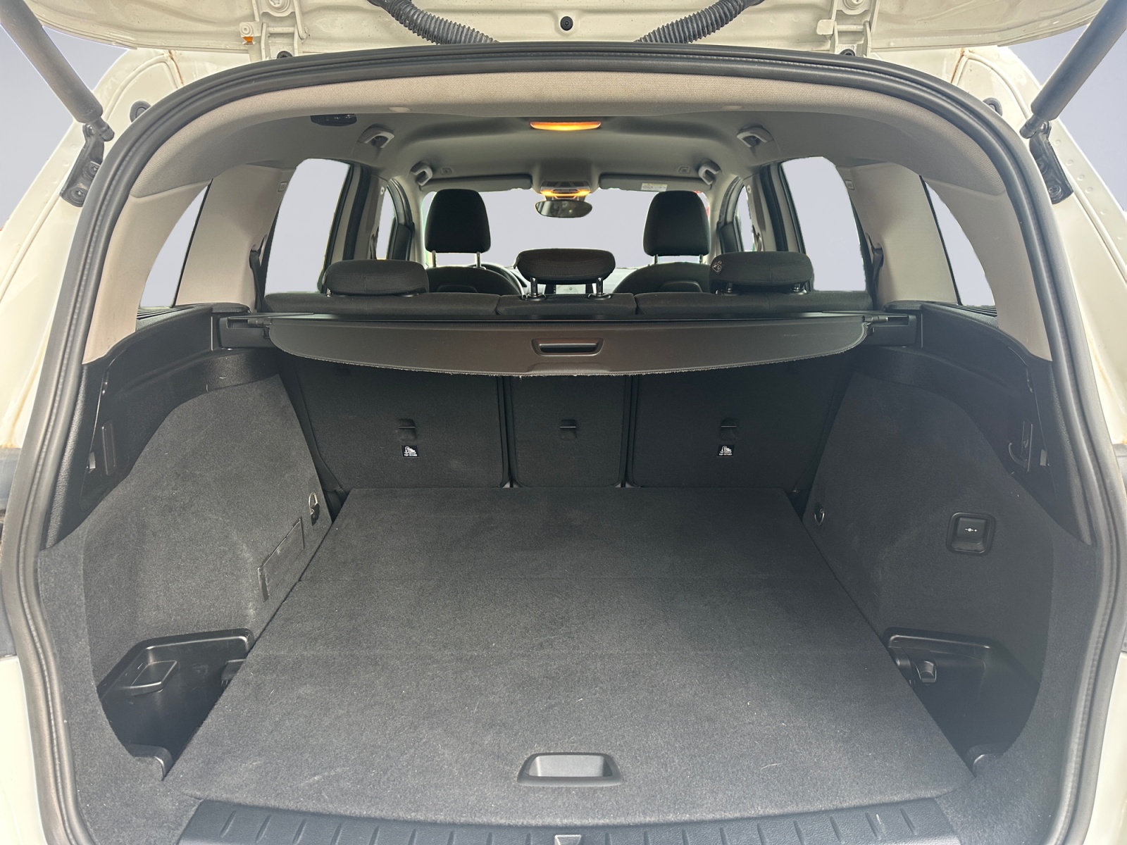 BMW 216d Grand Tourer - Imagen 19