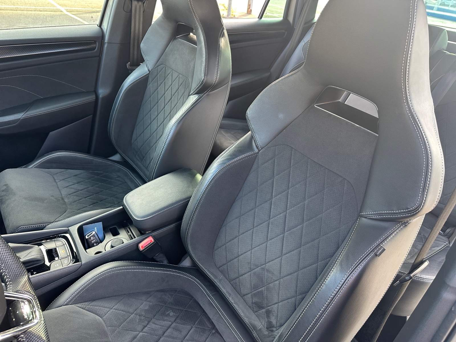 SKODA KODIAQ SPORTLINE DSG 7 PLAZAS 1.5 TSI 150CV - Imagen 24