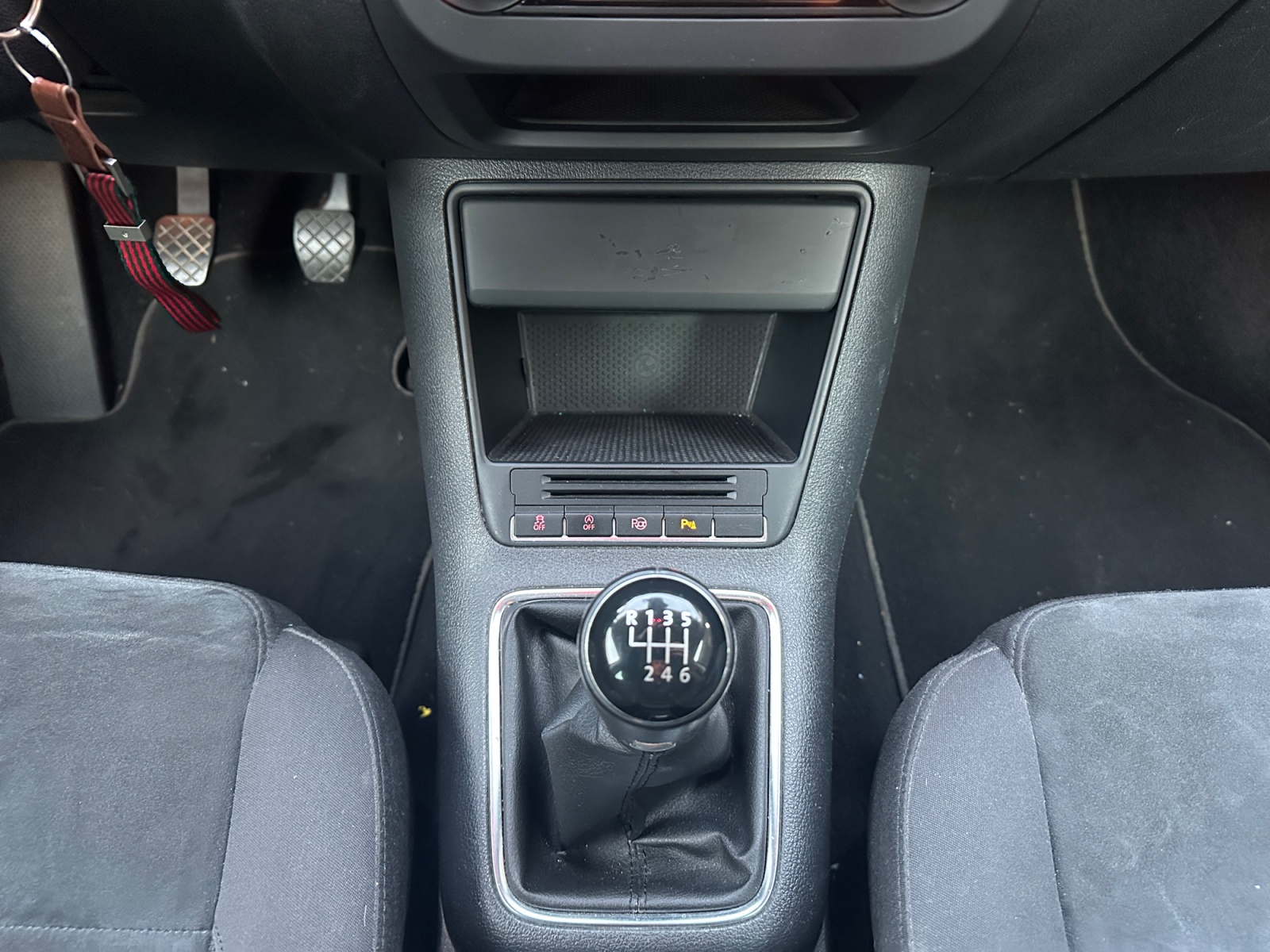 Volkswagen Tiguan 2.0 TDI 140cv 4x2 T1 Sport BMotion - Imagen 16