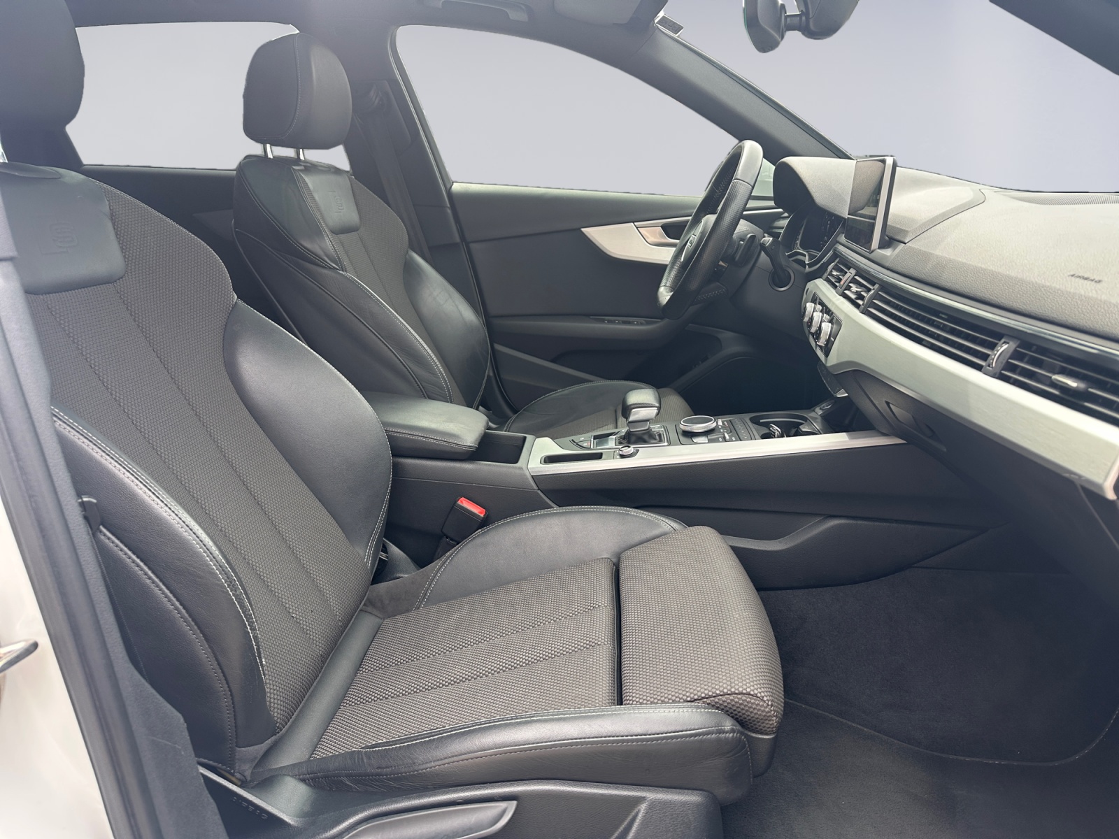 AUDI A4 AVANT 2.0 TDI 190cv Stronic S-line - Imagen 18