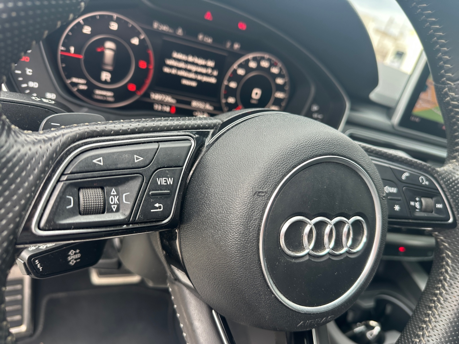 AUDI A4 AVANT 2.0 TDI 190cv Stronic S-line - Imagen 24