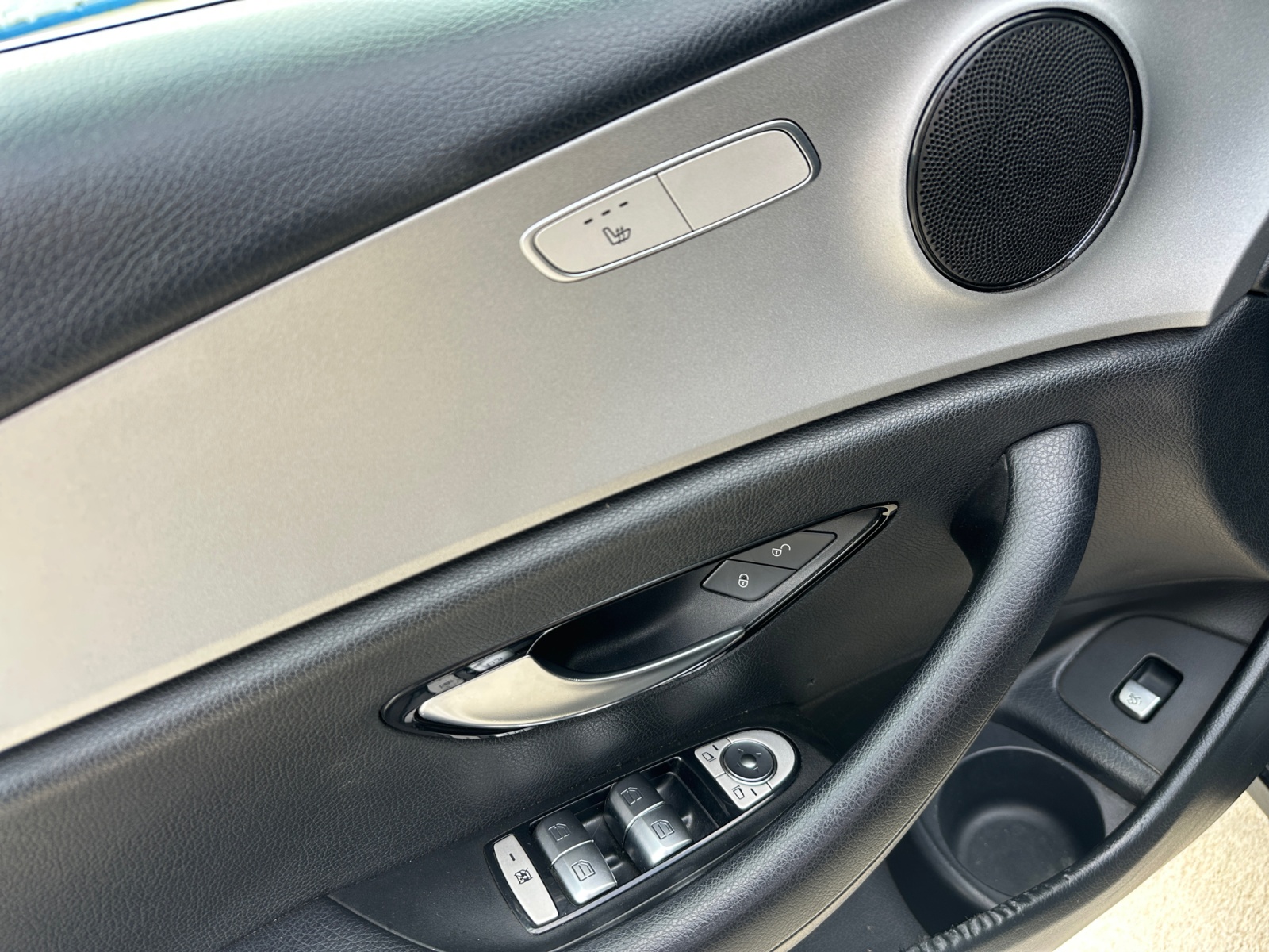 Mercedes-Benz E 220 d - Imagen 12