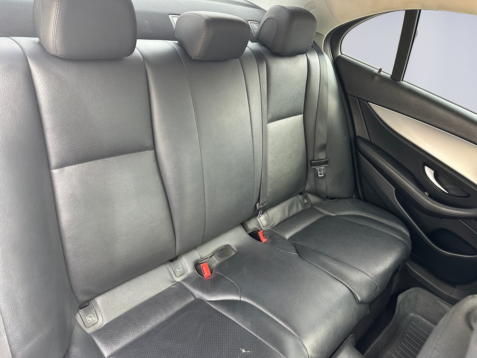 Mercedes-Benz E 220 d - Imagen 19
