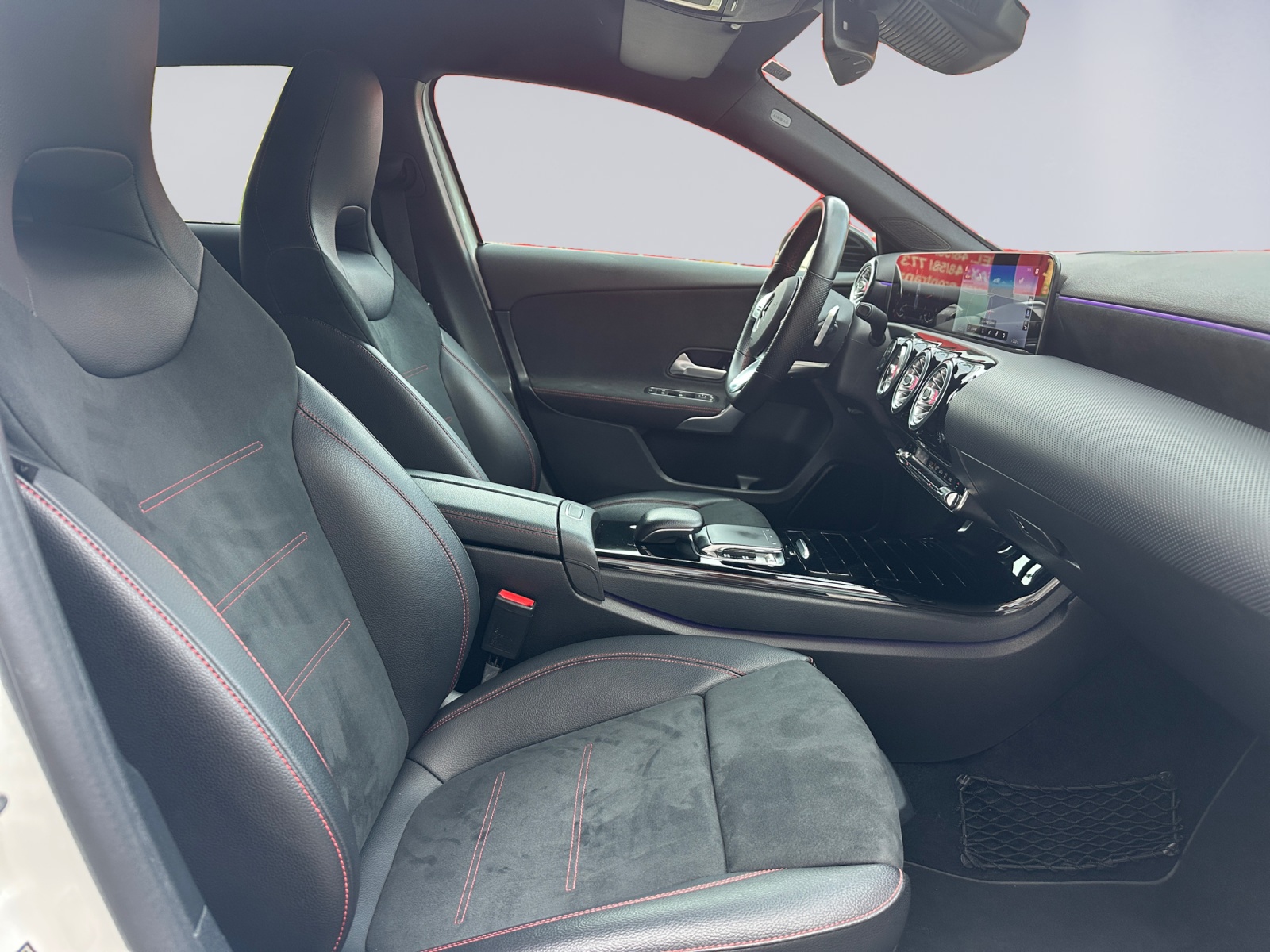 MERCEDES CLASE A 200i 163CV - Imagen 18