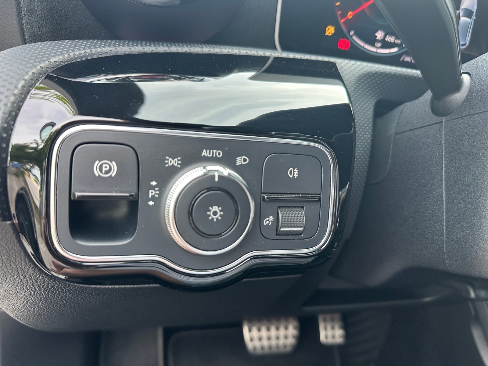 MERCEDES CLASE A 200i 163CV - Imagen 25