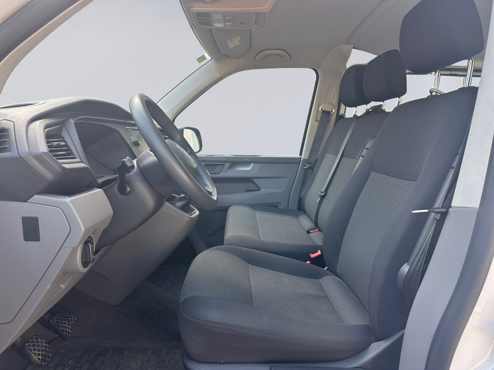 VOLKSWAGEN TRANSPORTER 6 Plazas 2.0 TDI 150CV - Imagen 11