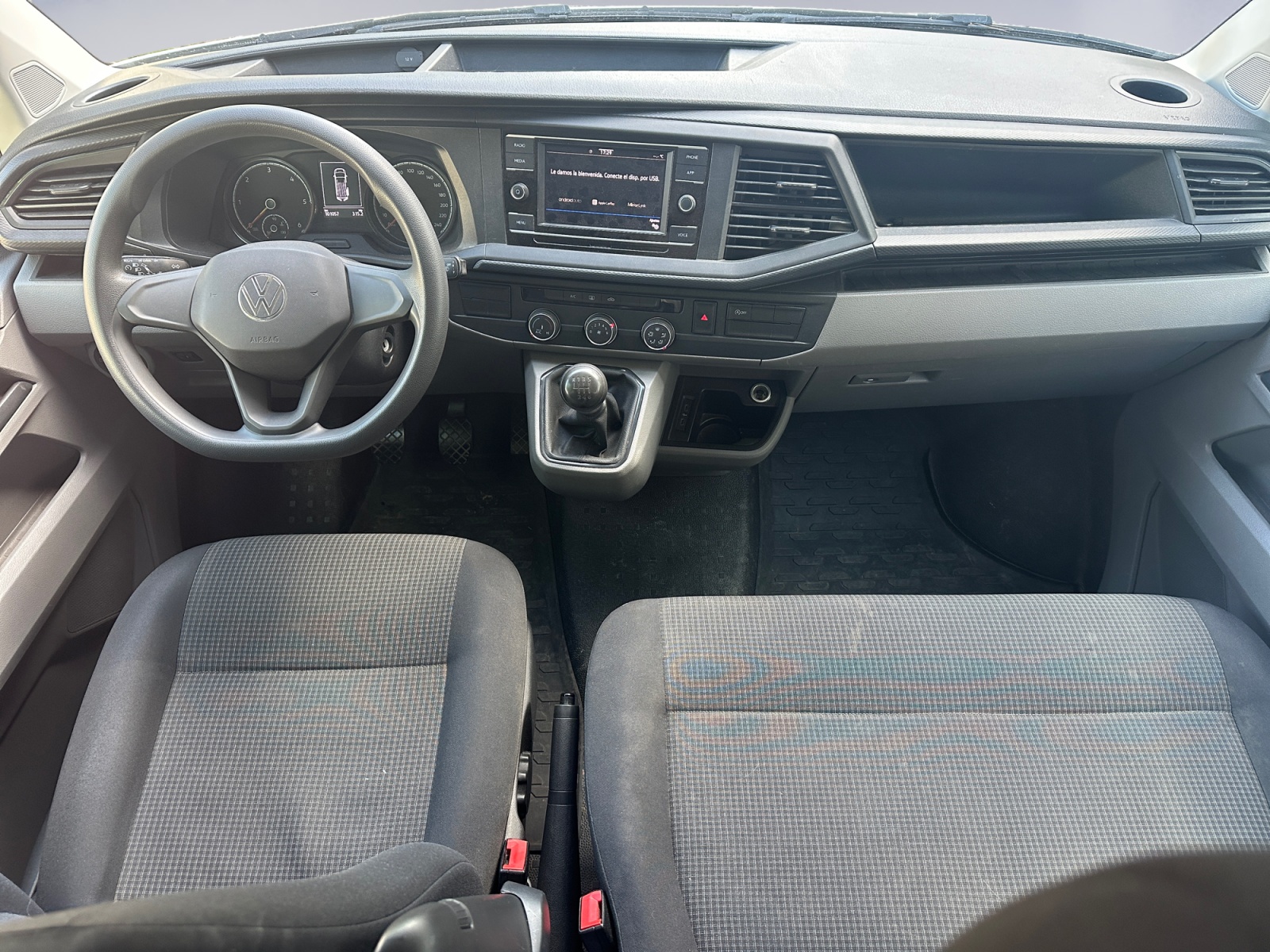 VOLKSWAGEN TRANSPORTER 6 Plazas 2.0 TDI 150CV - Imagen 13