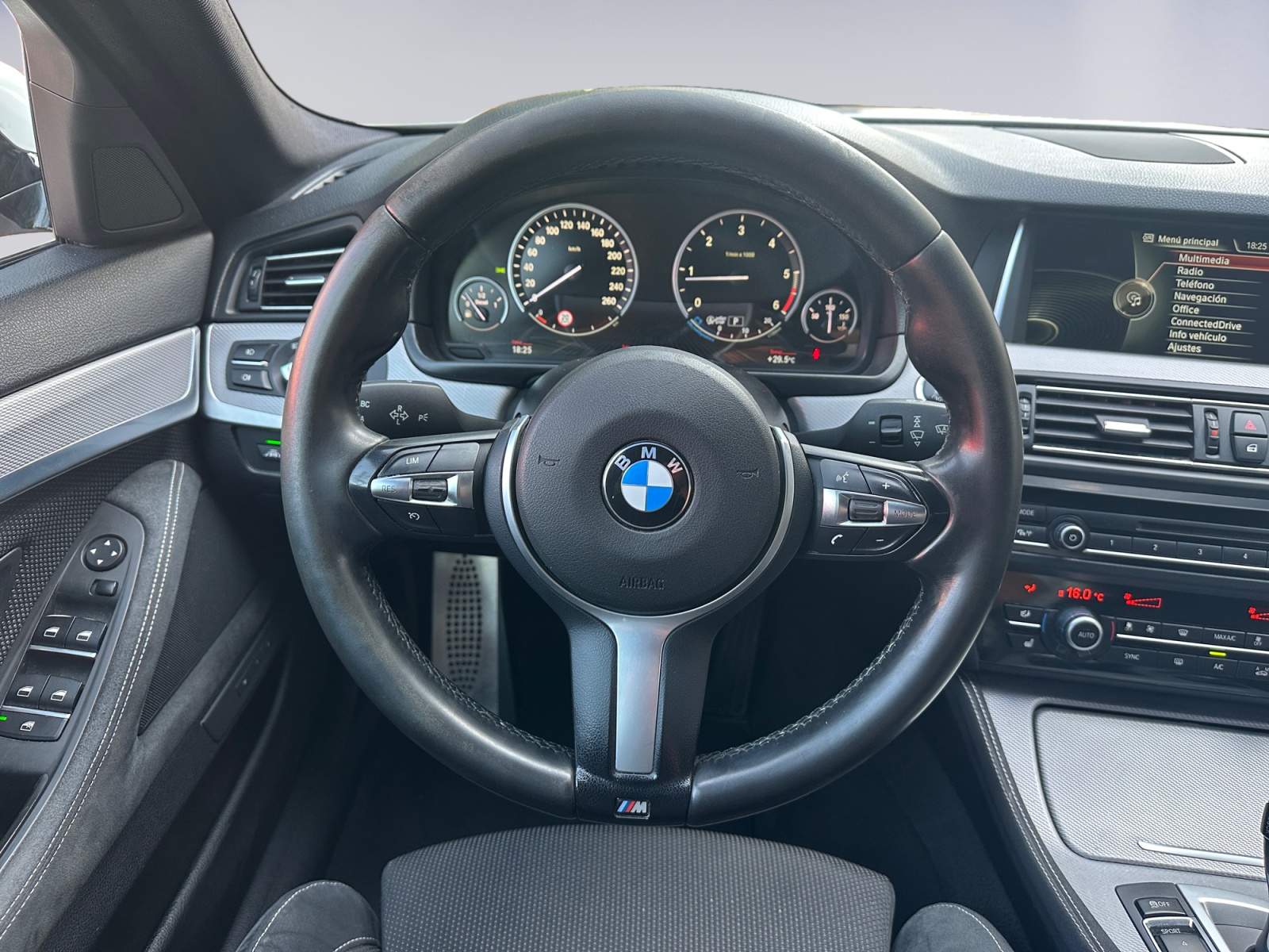 BMW 520d 2.0 184cv - Imagen 14