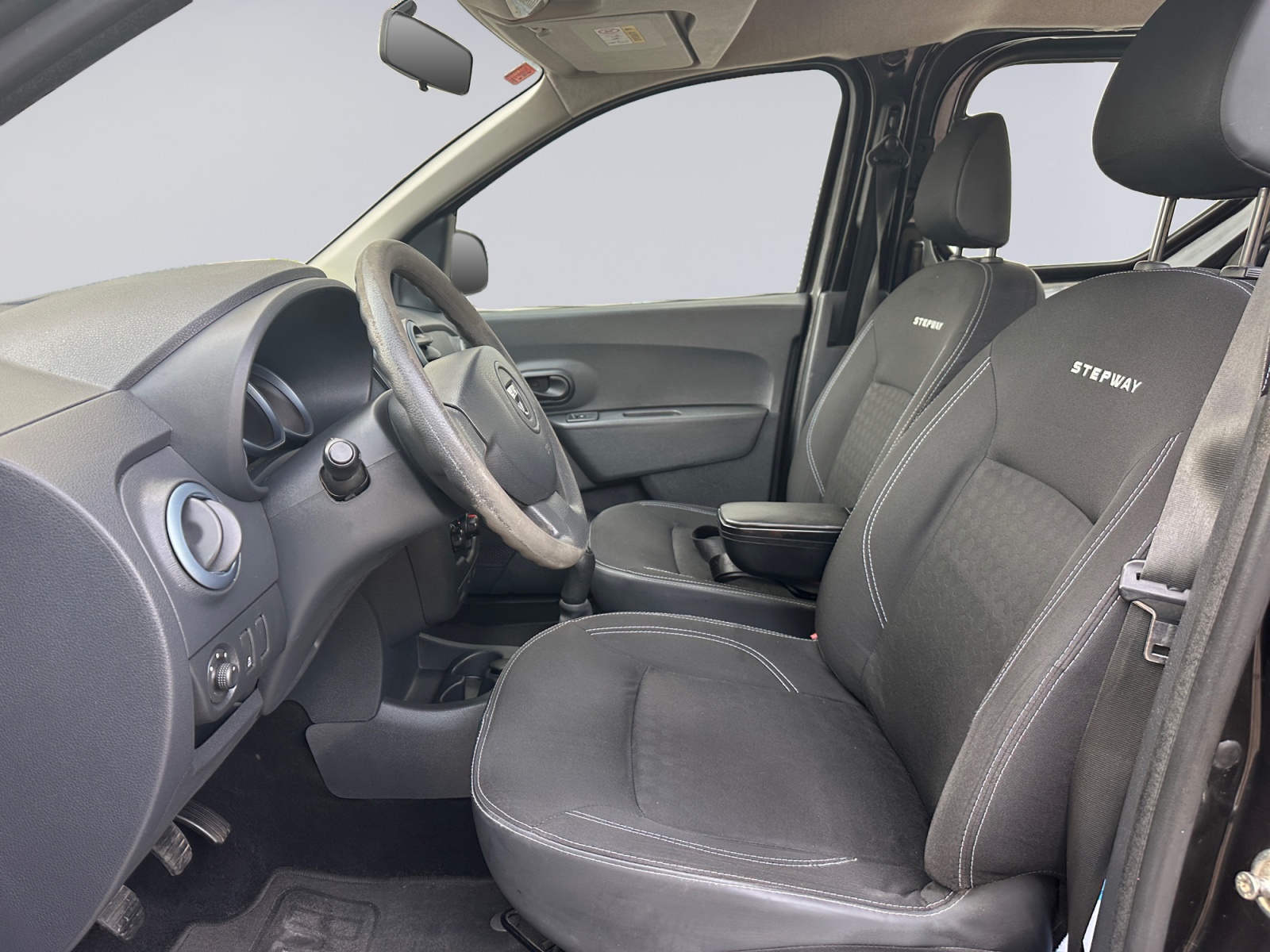 Dacia Dokker Stepway dCi 90 - Imagen 8