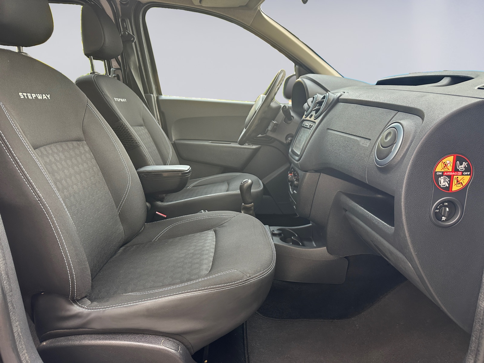 Dacia Dokker Stepway dCi 90 - Imagen 15